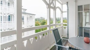 Outdoor dining - Komforturlaub auf Rügen (Sellin)