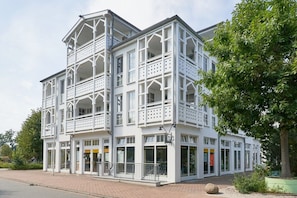 Exterior - Ferienwohnung mit ausreichend Platz in Sellin (Sellin)