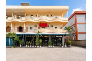 Exterior - Deluxe Double near Embung Fatimah (Batam)