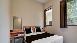 1 slaapkamer, een bureau, gratis wifi, beddengoed