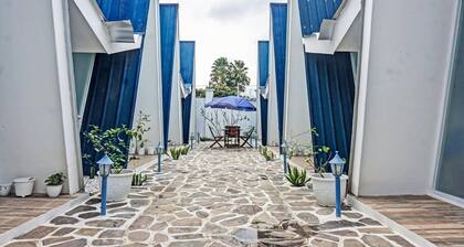 Deluxe Double near Aviary Park