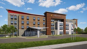 Exterior - La Quinta Inn and Suites by Wyndham Central McKinney (McKinney)