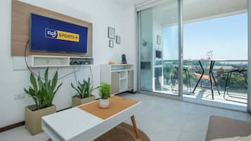 Appartamento, vista città | Interni