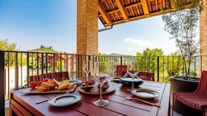 Studio (Casa 8) | Terrace/patio