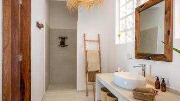Villa, Garden View | Bathroom