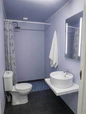 Bathroom - Araliki Apartments & Studios (Loutra Edipsou)