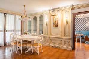 Dining - Brava Dreams Grand Estate (Girona)
