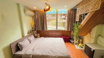 In-room safe, blackout curtains, iron/ironing board, free WiFi