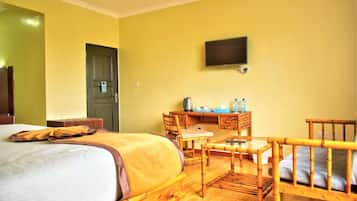 Standard Double Room | Free WiFi, bed sheets