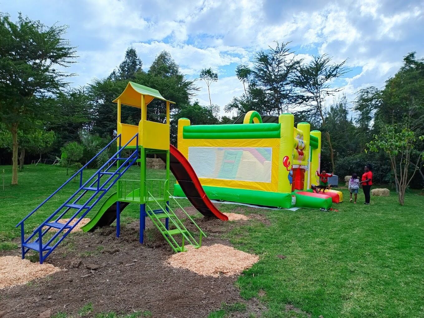 Children's play area - outdoor