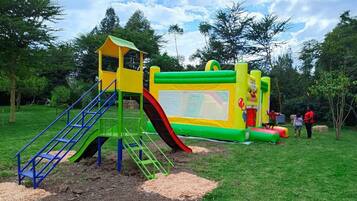 Children's play area - outdoor