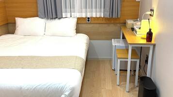 Habitación doble | Escritorio, espacio para trabajar con laptop y wifi gratis