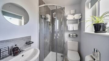 Shower, towels