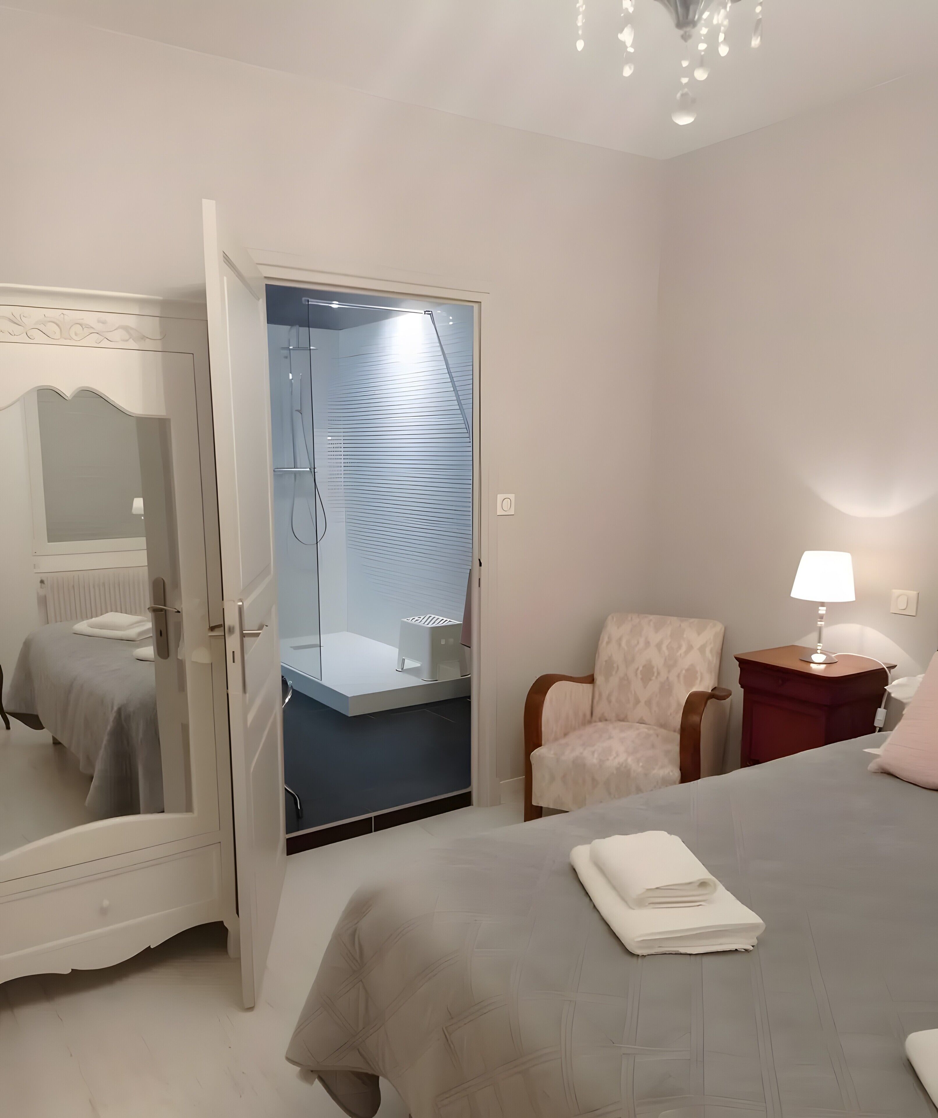 1 chambre, Wi-Fi, draps fournis