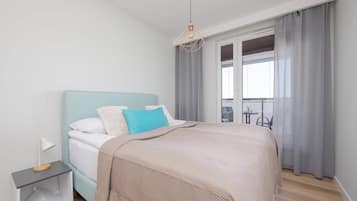 Bügeleisen/Bügelbrett, Reisekinderbett, WLAN, Bettwäsche