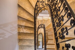 Interior - 7 Main Gate - Double Room with Terrace (Birgu)