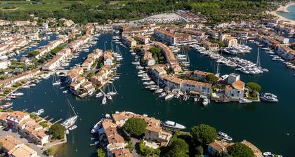 Sun-Kissed Sailing Adventure in Provence-Alpes-Côte d'Azur