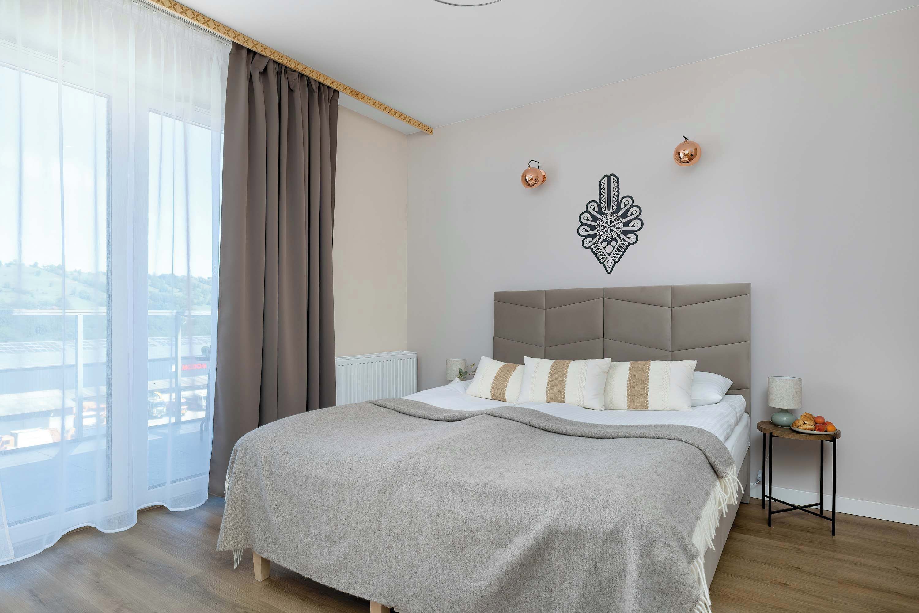 Bügeleisen/Bügelbrett, Reisekinderbett, WLAN, Bettwäsche