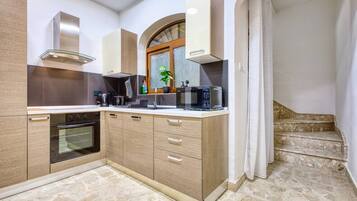 Microwave, oven, stovetop, toaster
