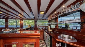 Bar (in der Unterkunft)