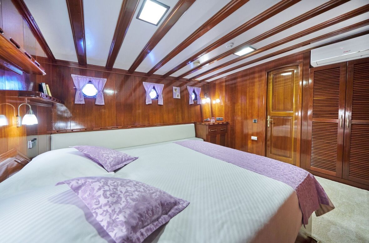 8 bedrooms