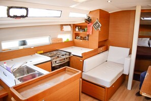 Interior - Macedonian Sun and Beach Sailing Extravaganza from Kavala (Kavala)