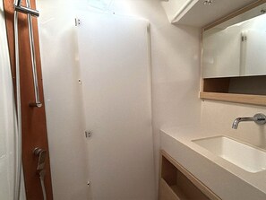 Bathroom - Sun-Kissed Sailing Adventure in Islas Baleares, Mallorca (Palma)