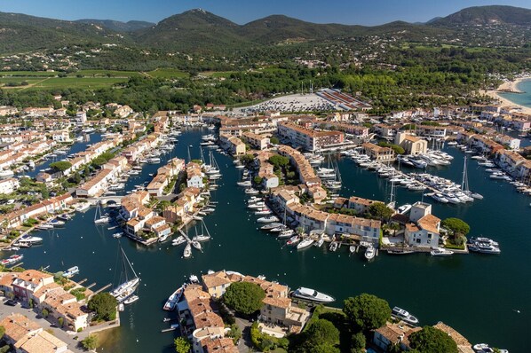 Marina