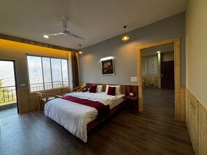 Suite - Hotel Meridien River Front Rajbagh (Munsyari)