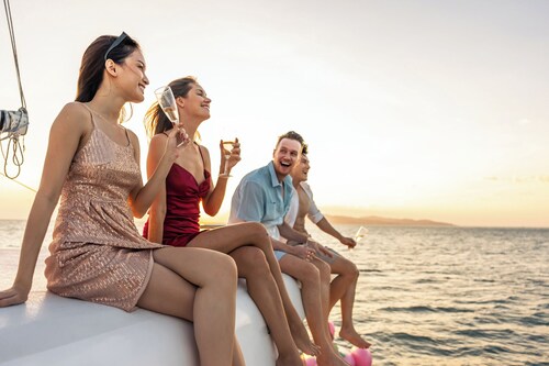 Sonnenverwöhntes Segelabenteuer in der Provence-Alpes-Côte d'Azur