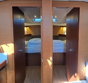 Room - Sun-Kissed Sailing Adventure in Split, Croatia (Kaštel Gomilica)