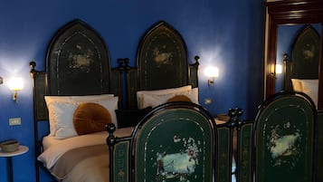 Suite Deluxe, vista a la alberca | Sábanas de algodón egipcio, ropa de cama de alta calidad y edredón