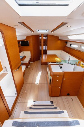 Interior - Sun-Kissed Sailing Adventure in Split, Croatia (Kaštel Gomilica)