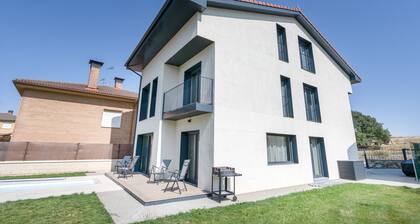 Casa Rural Ebeia 1 in Ibeas de Juarros (Burgos)