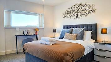 1 bedroom, iron/ironing board, bed sheets