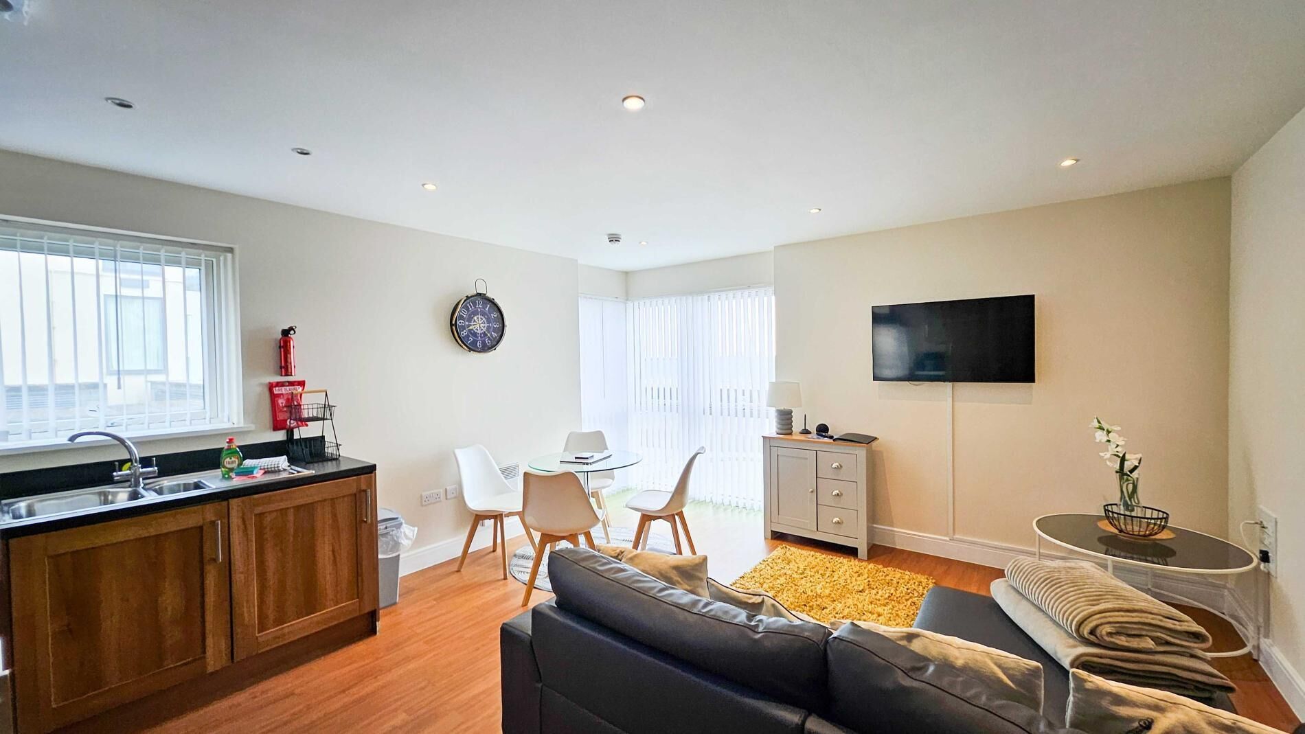 Apartment (1 Bedroom) | Interior