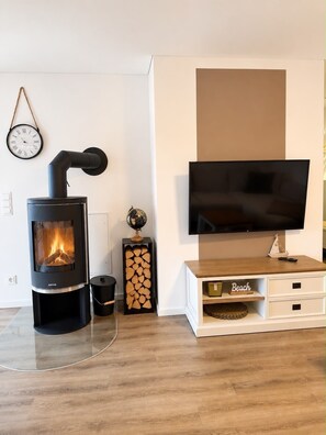 Interior - Traumzeit Residenz - family-friendly, balcony, private parking space, fireplace (Olpenitz)