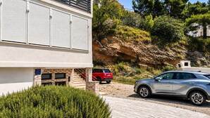Property grounds - Nice apartment in Mimice with WiFi (Mimice)