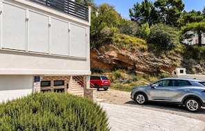 Property grounds - Awesome apartment in Mimice with WiFi (Mimice)
