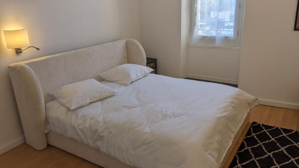 Chambre Voltaire, terrasse en bord de Sorgue | Ilmainen Wi-Fi, vuodevaatteet