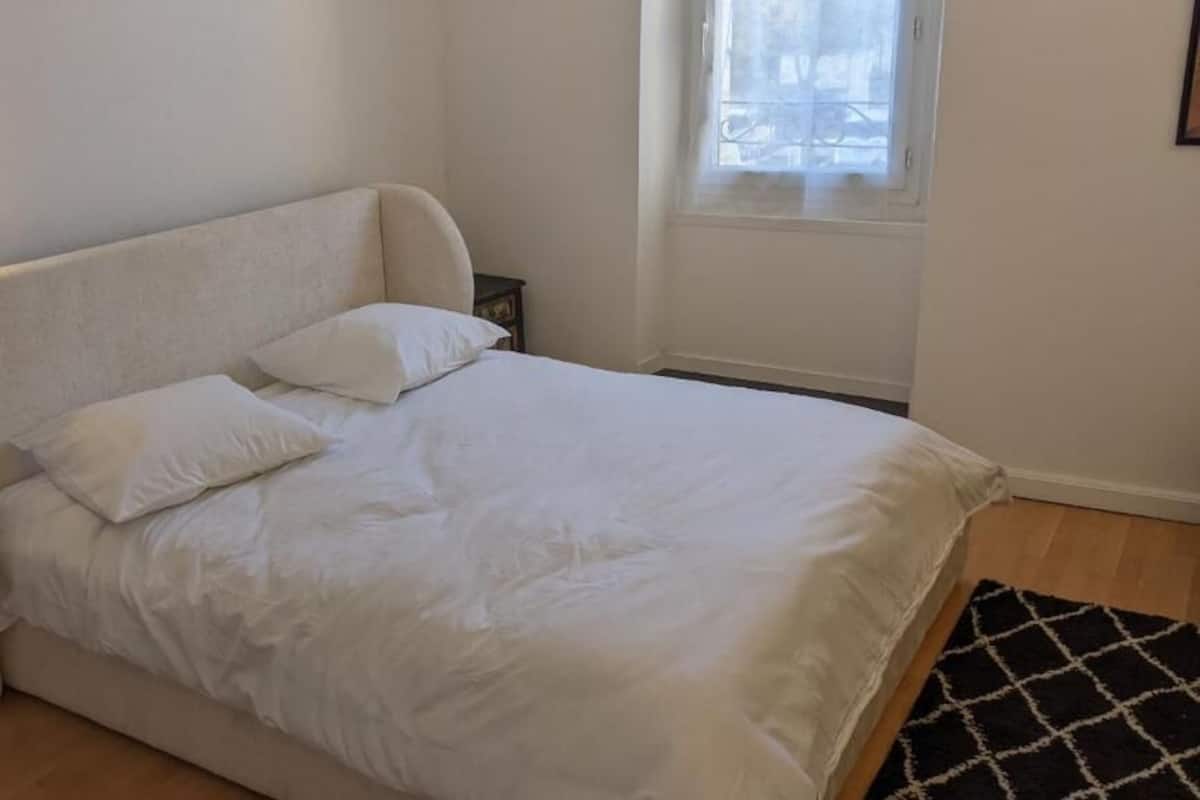 Chambre Voltaire, terrasse en bord de Sorgue | Ilmainen Wi-Fi, vuodevaatteet