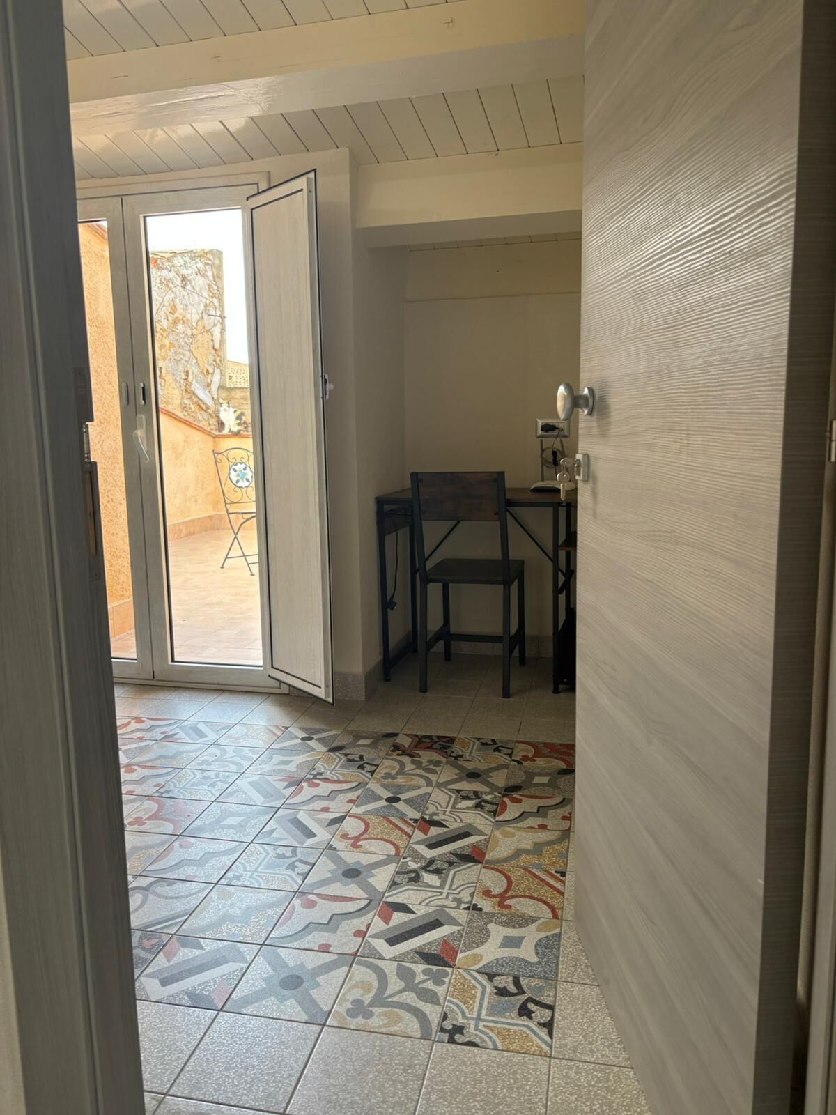Deluxe kamer, 1 twee- of 2 eenpersoonsbedden, uitzicht op tuin | Interieur