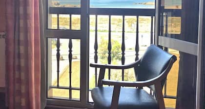 Quinfer Triple Sea View Hotel