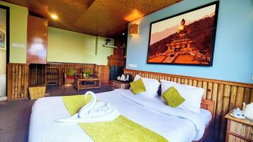 Family Studio Suite, Hill View | Free WiFi