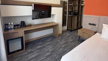In-room safe, desk, laptop workspace, blackout curtains