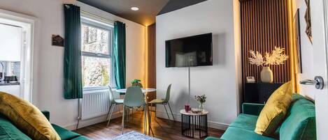 TV, offices