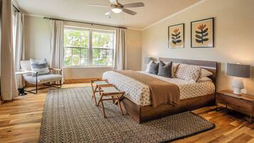 4 bedrooms, individually decorated, individually furnished, desk