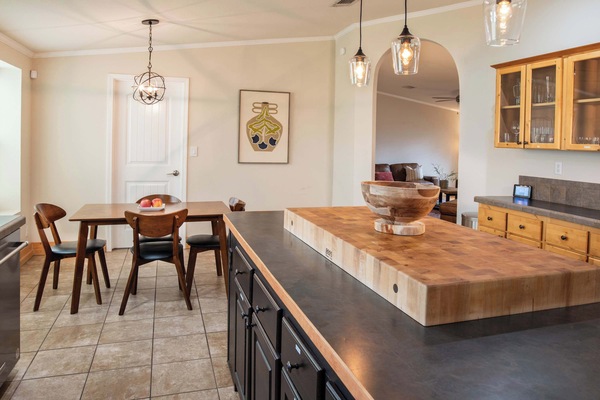 House, Multiple Beds, Garden View (Hilmy Cellars Haus) | Dining