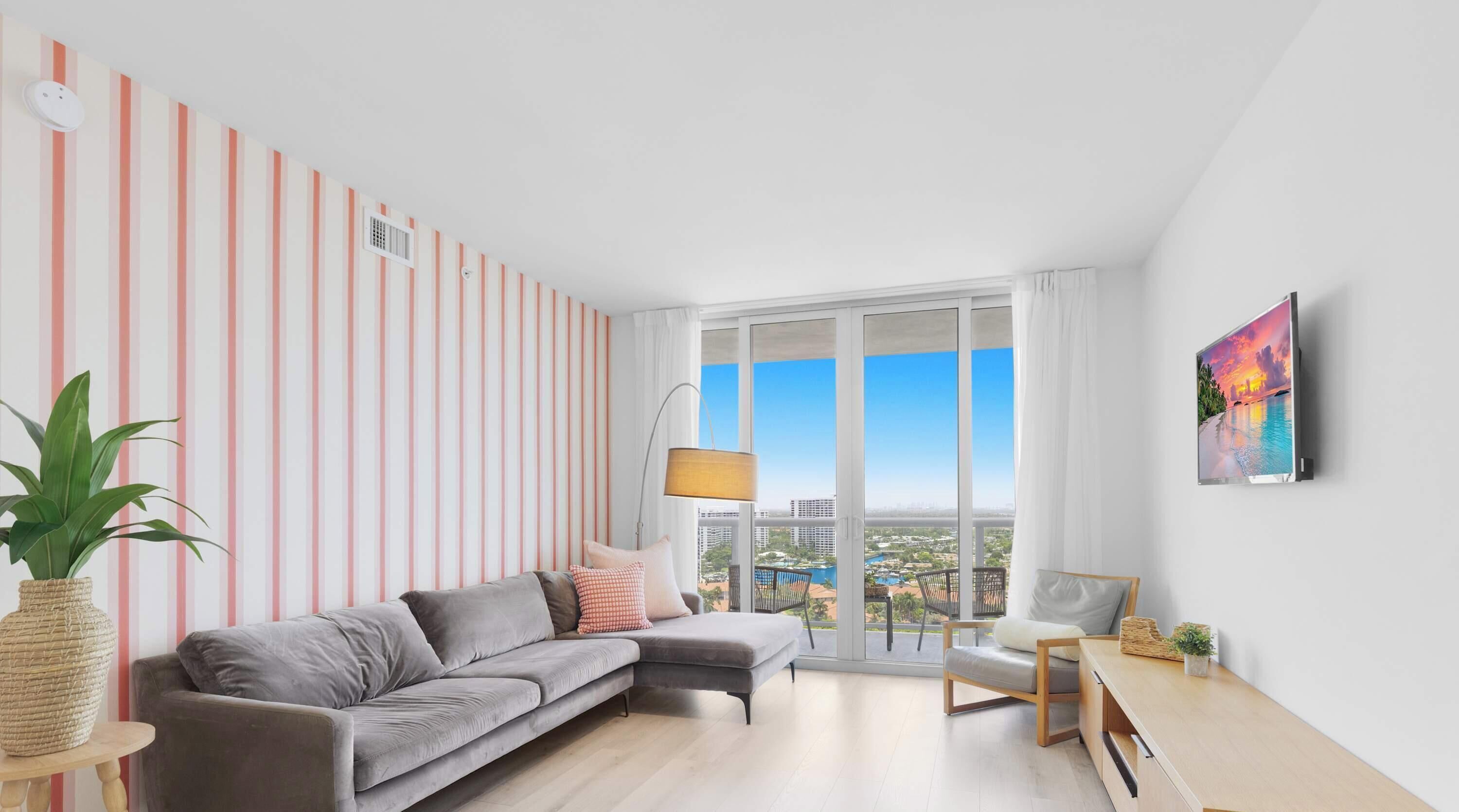 Apartment 2br Resort Suite - Bay & City Views - Hallandale Beach, FL