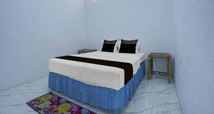 Charming Stay Near Rahmat Museum